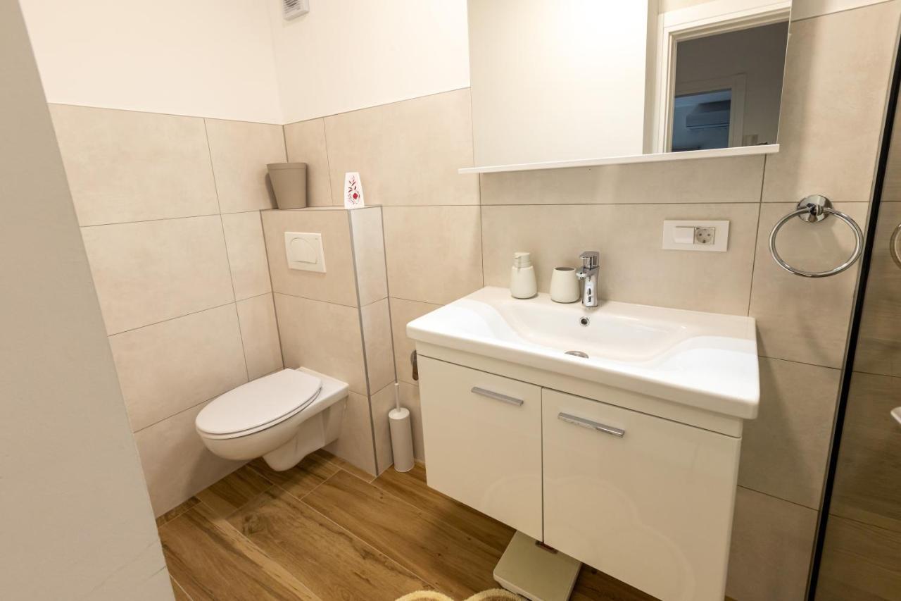Self Check-In Apartment With Jacuzzi Mostar Exterior foto